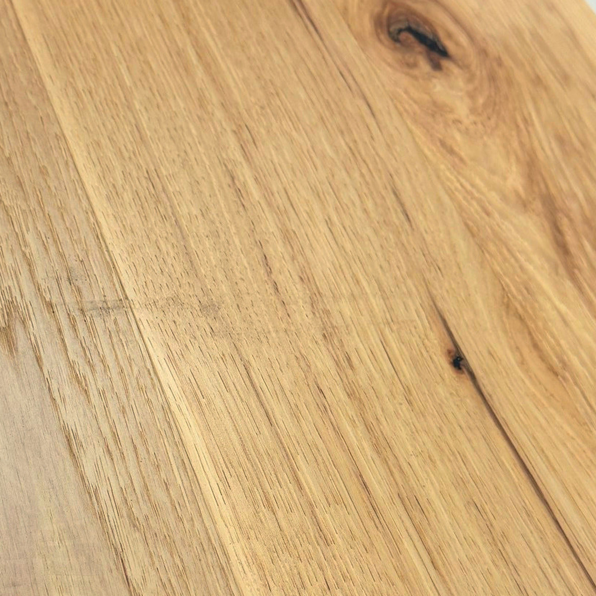 Natural hickory swatch, cream to honey planks with knots